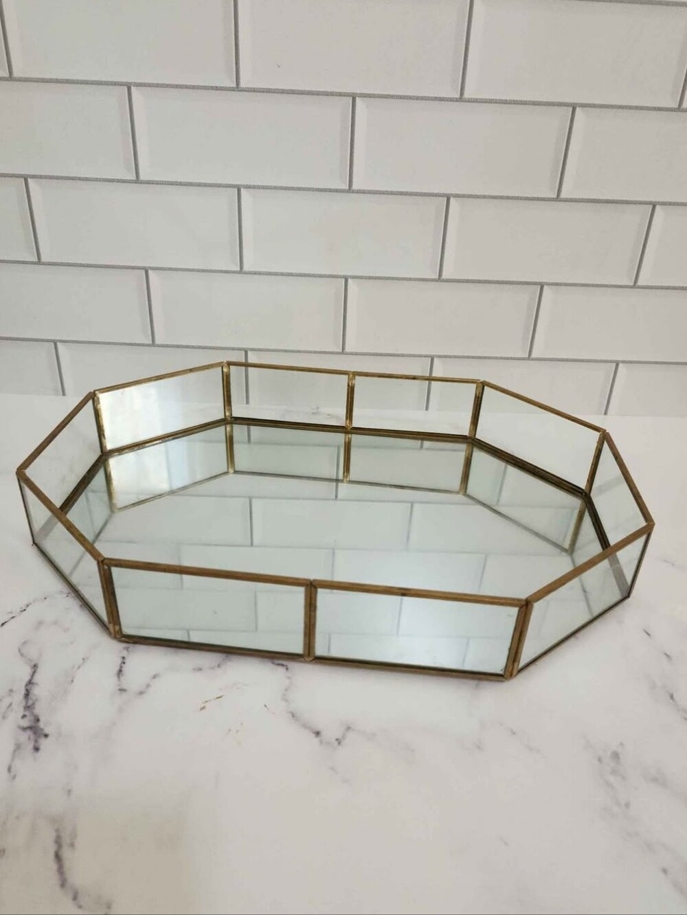 Gold Mirrored Decorative Tray – Geometric/Octagon Design